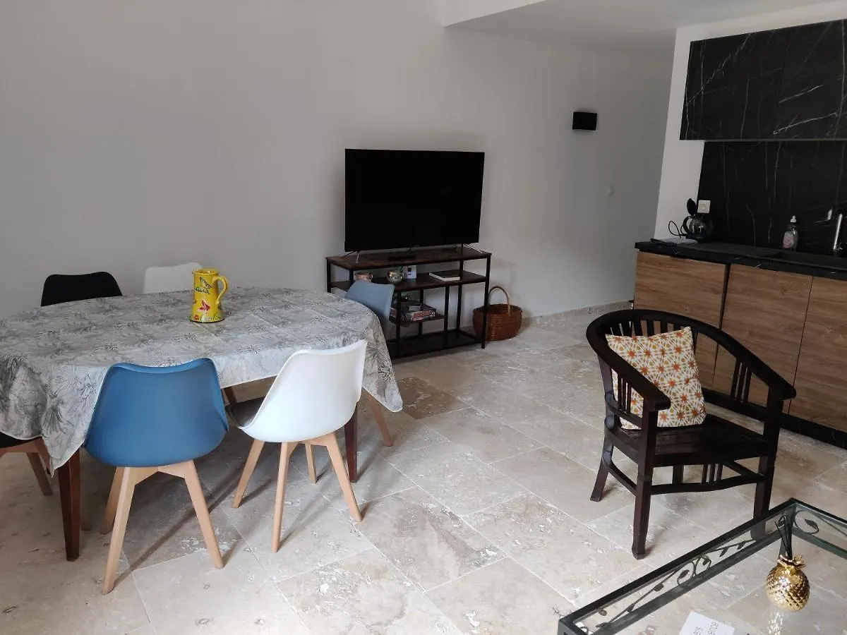 Domaine Bastide Blanche Apartment Greoux-les-Bains France